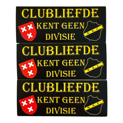 NAC sticker Clubliefde Kent Geen Divisie met wapen van Breda en NAC logo