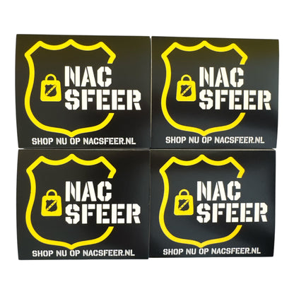 Vier NACsfeer stickers naast elkaar, zwart met geel schildlogo en de tekst "Shop nu op NACsfeer.nl"